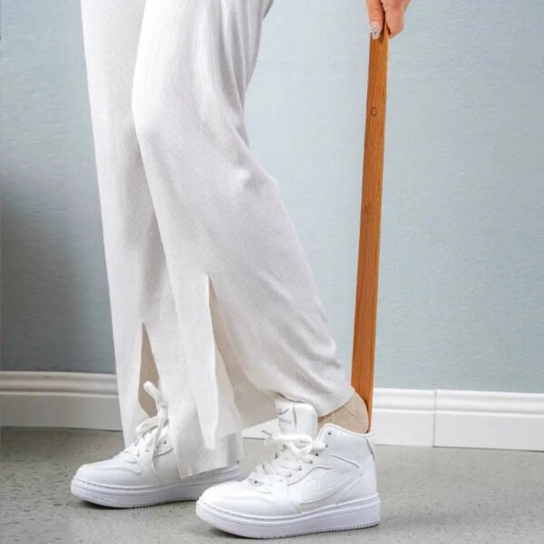 Magnetic Mounted Shoehorn